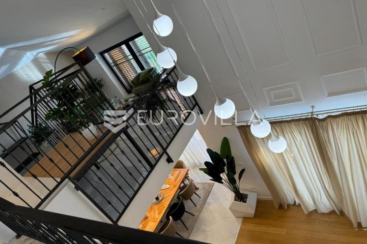 Selce, Crikvenica, izuzetna luksuzna vila, neto korisna površina 400 m² s bazenom i pogledom na more