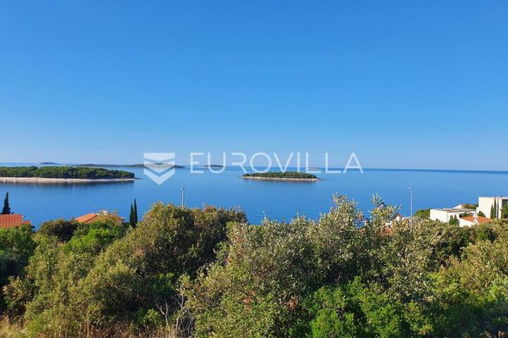 Primošten, prekrasna villa površine 368.67 m² s pogledom na more