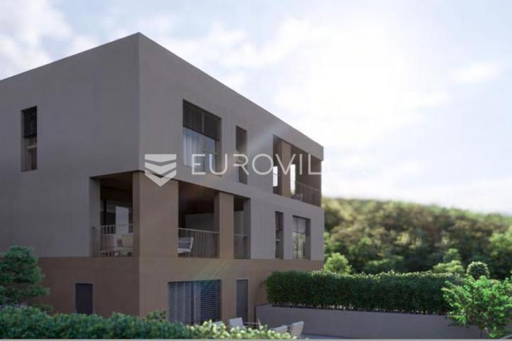 Kostrena, četverosoban stan 184,05 m2, bazen, lukzuna novogradnja