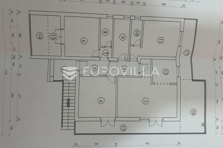 Vodice, apartmanska kuća – idealna investicija za turizam!