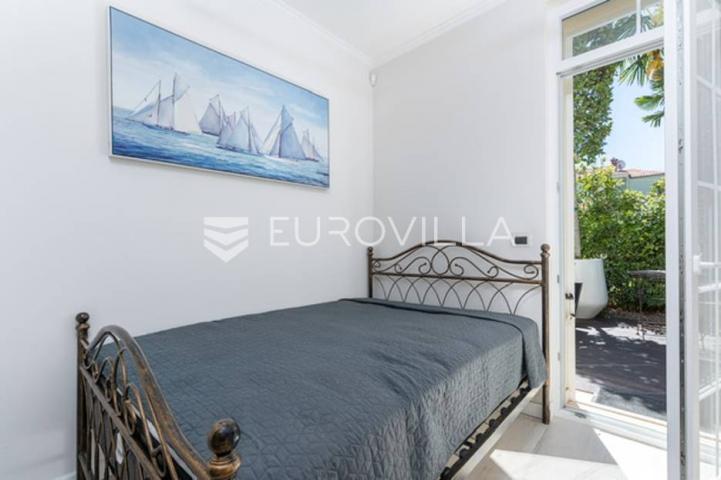 Rovinj, samostojeća vila centar Rovinja pogled more 400 m²