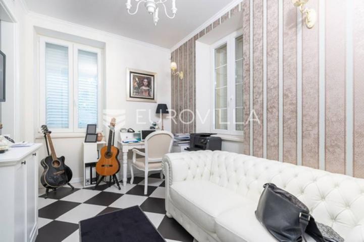 Rovinj, samostojeća vila centar Rovinja pogled more 400 m²