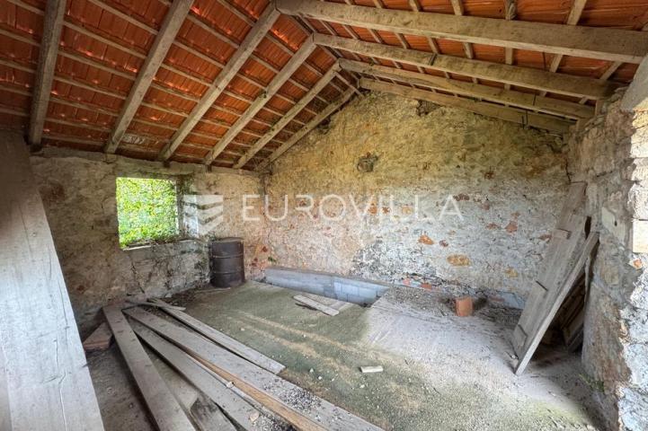 Hvar, Dol, autentična kamena kuća u mirnom i lijepom mjestu