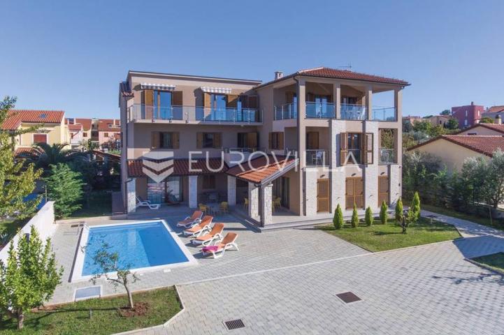 Medulin, Volme, luksuzan stan 200 m od mora