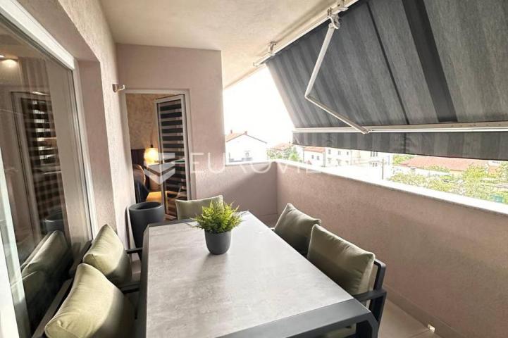 Rijeka, moderan stan s pogledom na more 217 m²