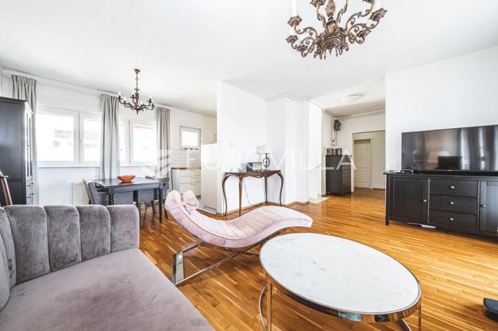 Zagreb, Ilica/Vrapče trosoban penthouse 107 m² s prekrasnim pogledom, parking