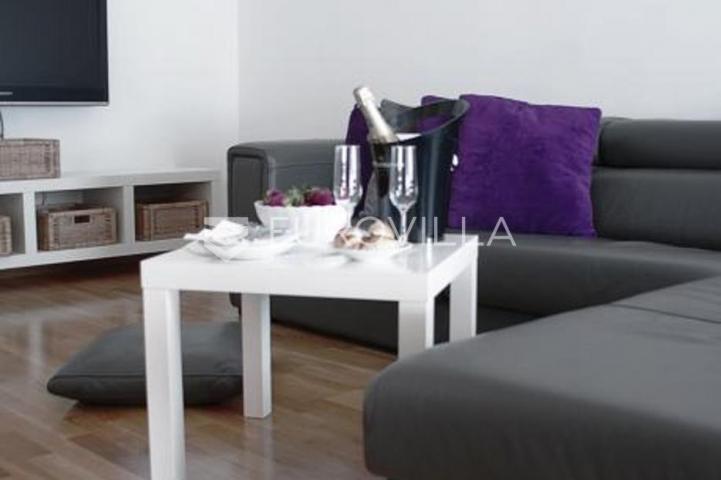 Zagreb, Dubrava, nov i lijepo uređen trosoban stan 80m2