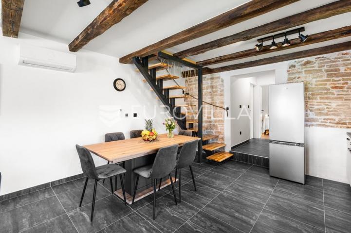 Istra, Poreč prekrasna kamena vila s bazenom 133 m2 