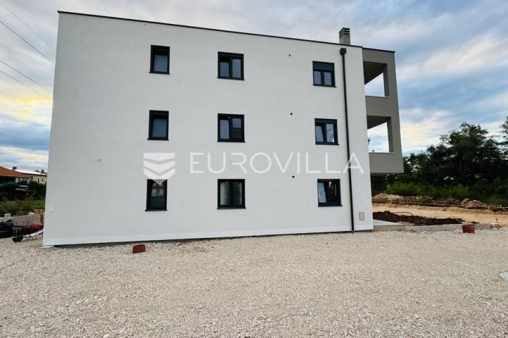 Istra, Umag, NOVOGRADNJA, Stan na prvom katu 64,54 m²