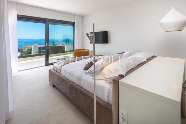 Lun, Jakišnica Pag Luksuzna vila s grijanim bazenom, 4 en, suite sobe i wellnessom, 90 m do mora
