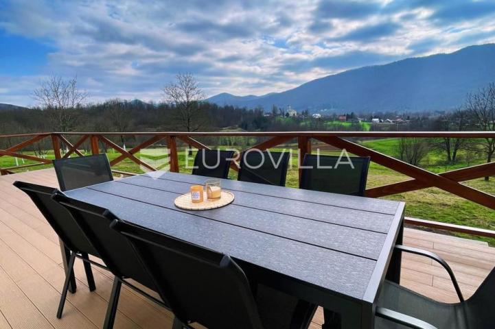 Ogulin, Zagorje, kuća 350 m², novouređena