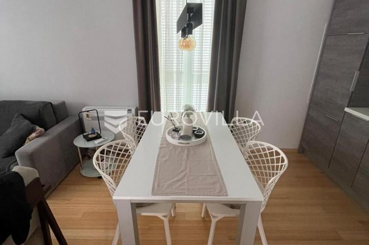 Zadar, Petrčane, moderan jednosoban stan, drugi red od mora, 47.95 m²