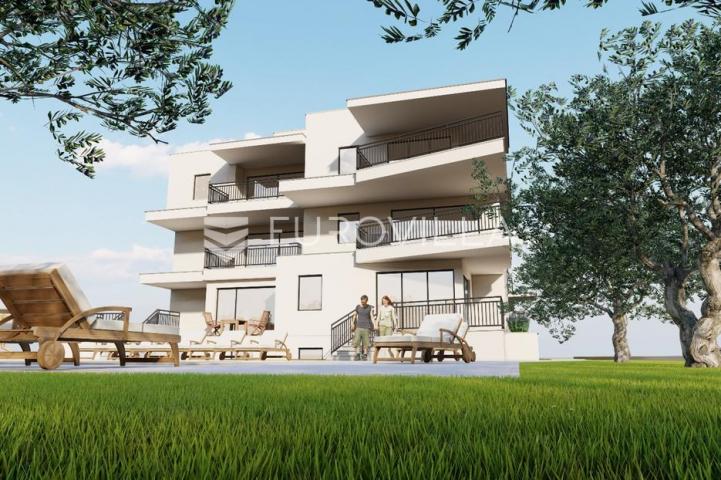 Istra, Umag, Dvosoban stan na drugom katu 78,30 m², 400 m od mora