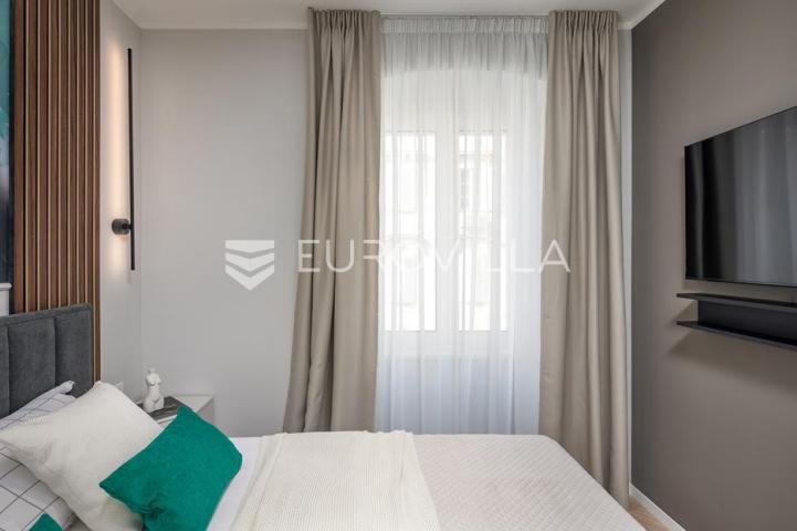 Rijeka, Centar, novouređen luksuzan stan 100 m² s tri apartmana