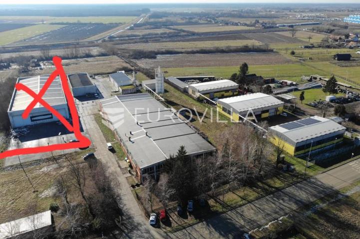 Križ, Industrijski kompleks s neto korisnom površinom od 3500 m²