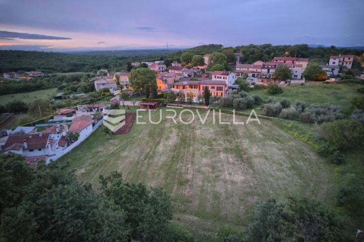 Istra, Šorići, luksuzna šarmantna kamena kuća 388m2 s grijanim bazenom i predivnom okućnicom