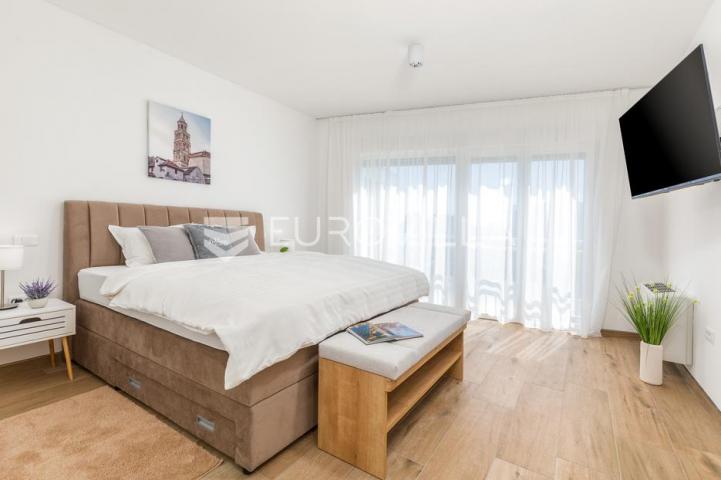 Istra, Fažana elegantna samostojeća vila s pogledom na Brijune