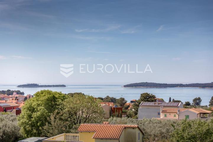 Istra, Fažana elegantna samostojeća vila s pogledom na Brijune