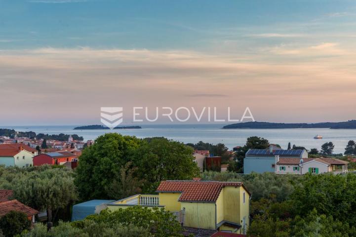 Istra, Fažana elegantna samostojeća vila s pogledom na Brijune