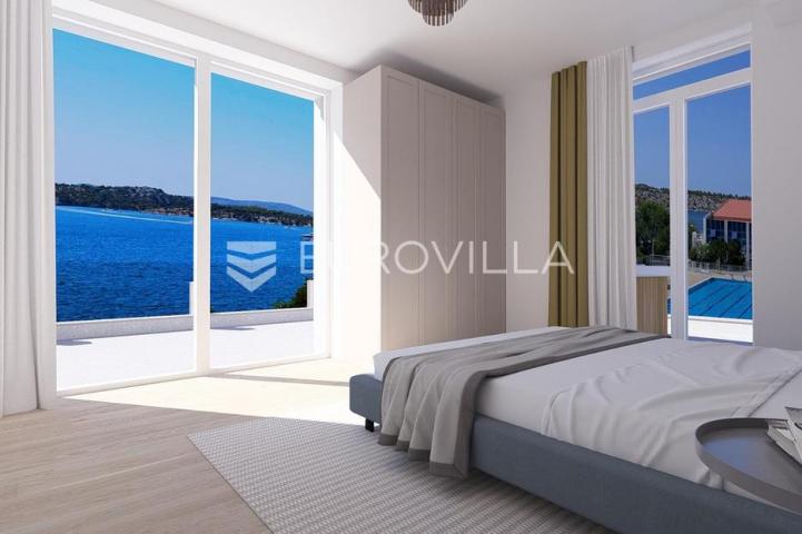 Šibenik, plaža Banj, prekrasan trosoban stan s pogledom na more, 128,30 m²
