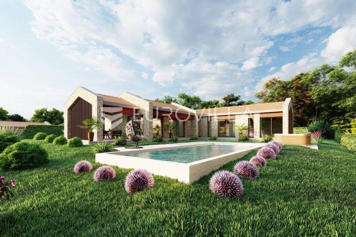Istra, Rakotule, građevinsko zemljište s ishodovanom dozvolom za villu s bazenom, 1046 m²