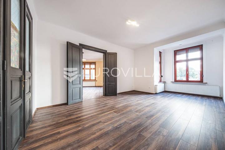 Zagreb, Donji Grad, Savska, prekrasan troiposoban stan 115 m2