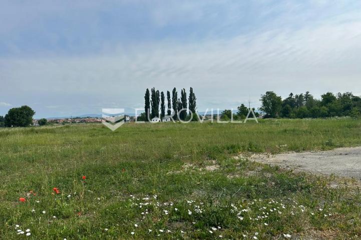 Požega, atraktivno zemljište u gospodarsko-poslovnoj zoni – 6.221 m² + pristupni put 334 m²