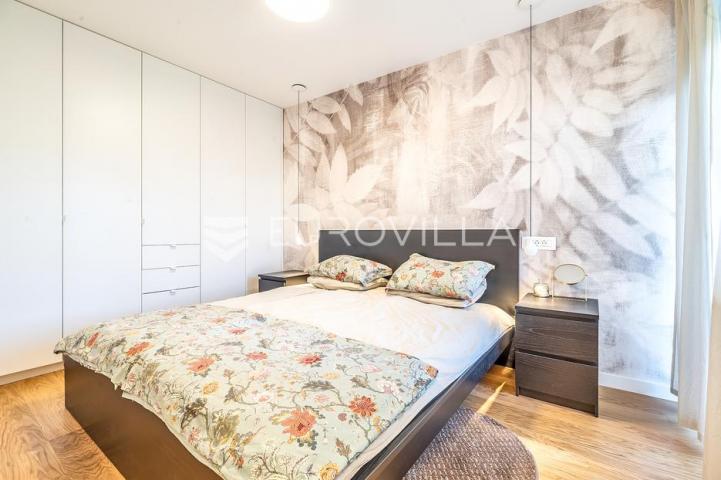 Zagreb, Trnje, četverosoban stan 75 m²
