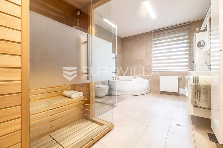 Zagreb, Jelekovići, prekrasna vila NKP 303,5 m2 na parceli 1786 m2