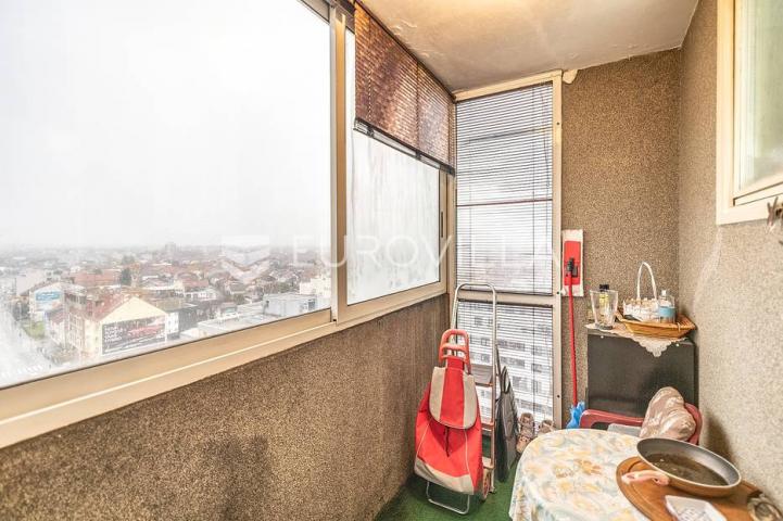 Zagreb, Gornja Dubrava, trosoban stan 68 m2