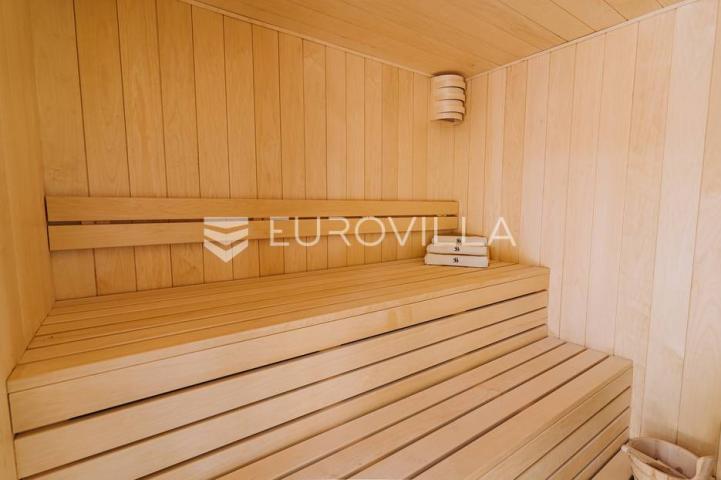 Zadar, Privlaka, prekrasna novoizgrađena vila