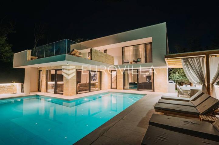 Zadar, Privlaka, prekrasna novoizgrađena vila