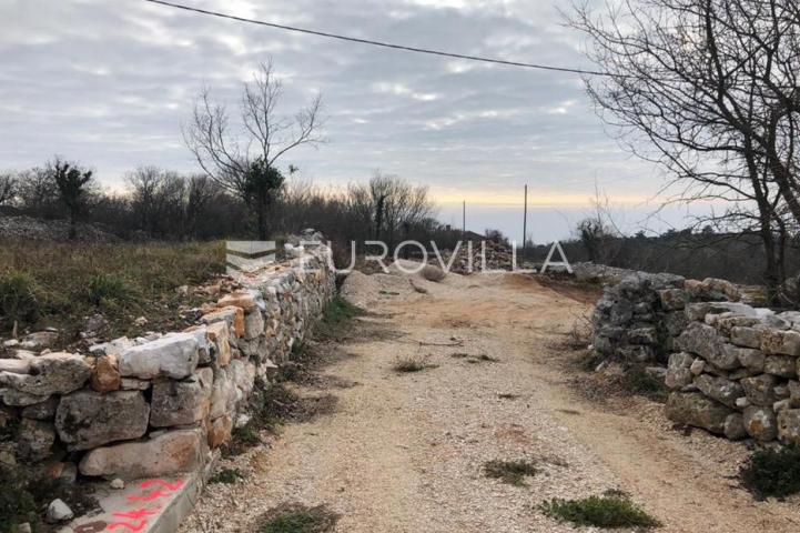 Istra, Labin, građevinsko zemljište s dvije pravomoćne dozvole i predivnim pogledom na more