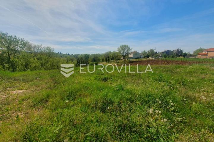 Istra, Novaki Motovunski, građevinsko zemljište