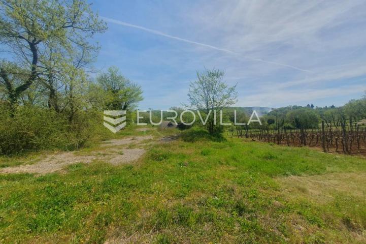 Istra, Novaki Motovunski, građevinsko zemljište