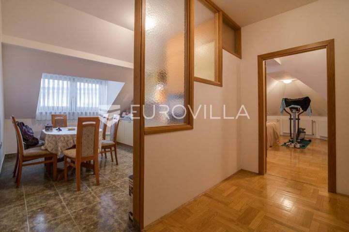 Zagreb, Maksimir, prekrasna obiteljska kuća na zemljištu 1450 m²