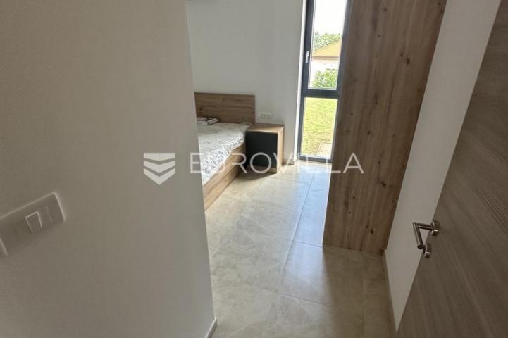Istra, Medulin, odličan trosoban stan s POGLEDOM NA MORE, 62.73 m²