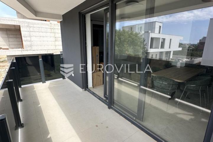 Istra, Medulin, odličan trosoban stan s POGLEDOM NA MORE, 62.73 m²