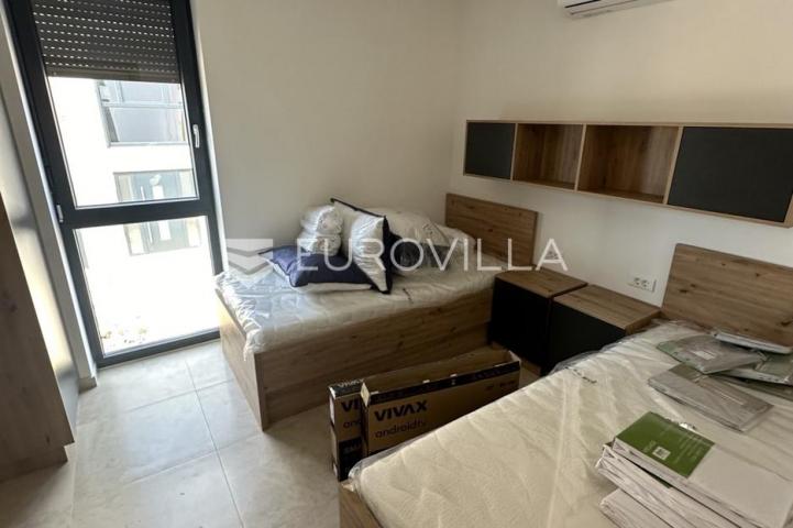 Istra, Medulin, odličan trosoban stan s POGLEDOM NA MORE, 62.73 m²