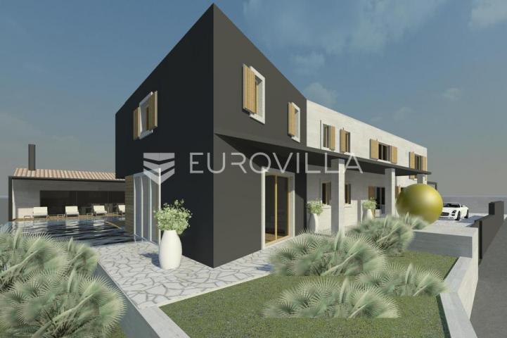 Istra, Buje, atraktivno zemljište 3906m2 od čega 1045m2 građevinsko - otvoreni pogled na more