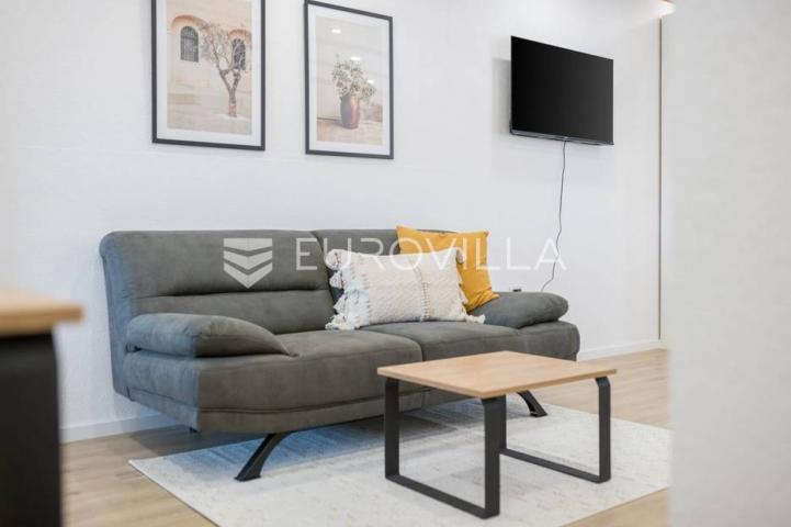 Istra, Umag, novouređeni aparthotel u blizini mora, 400m2