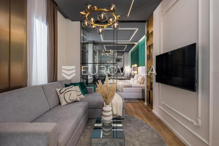 Rijeka, Centar, novouređen luksuzan stan 105 m² s tri apartmana