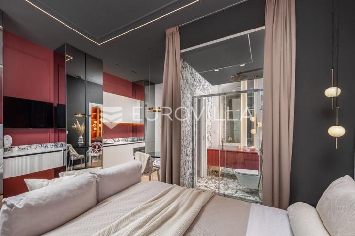 Rijeka, Centar, novouređen luksuzan stan 105 m² s tri apartmana
