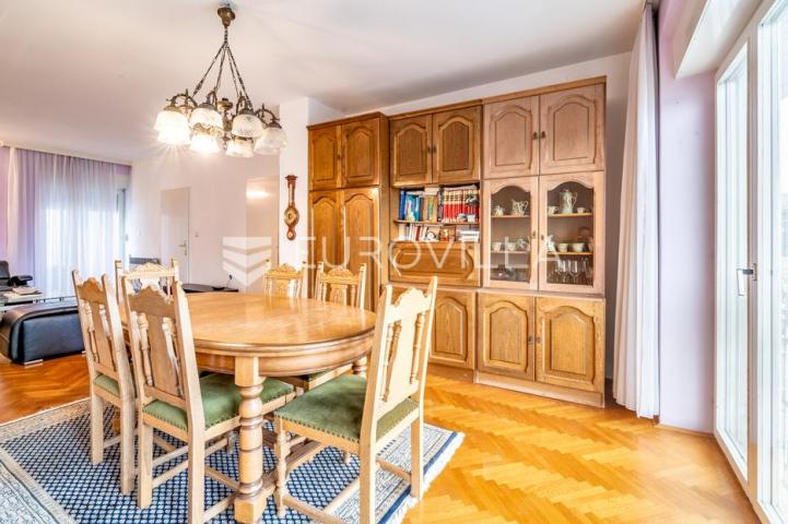 Zagreb, Gračani, prekrasna kuća 270 m2 na odličnoj lokaciji, 2 GPM