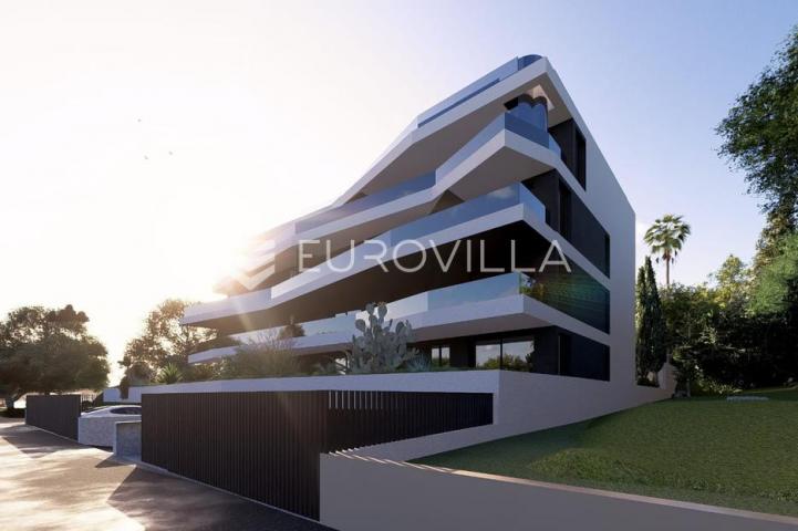 Primošten, prekrasan stan s garažom i pogledom na more, 93 m²