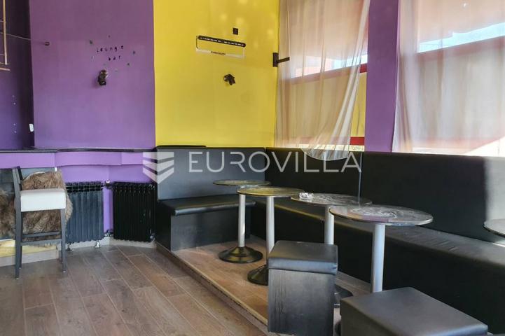 Sesvete stambeno poslovna kuća 290 m2 na zemljištu od 616 m2
