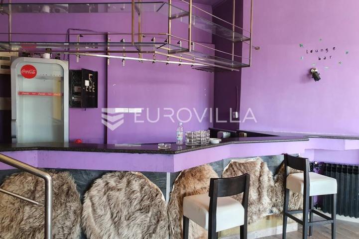 Sesvete stambeno poslovna kuća 290 m2 na zemljištu od 616 m2