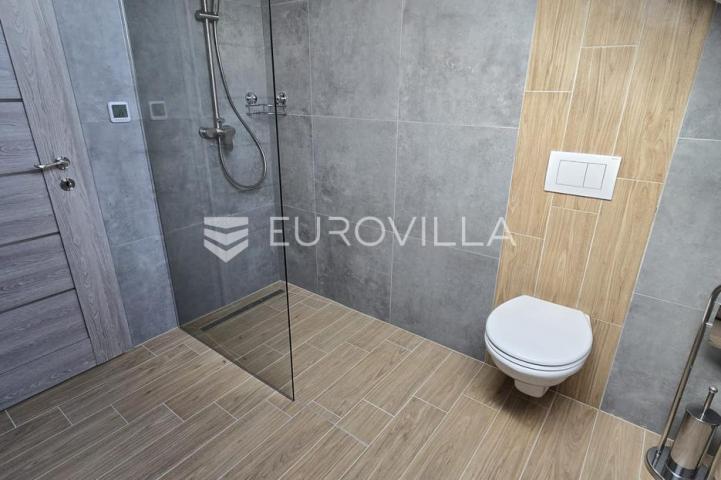 Lužani, Oriovac, Renoviran trosobni stan, 62 m²