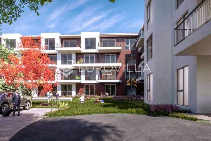Umag, jednosoban stan, parking, S 0-22