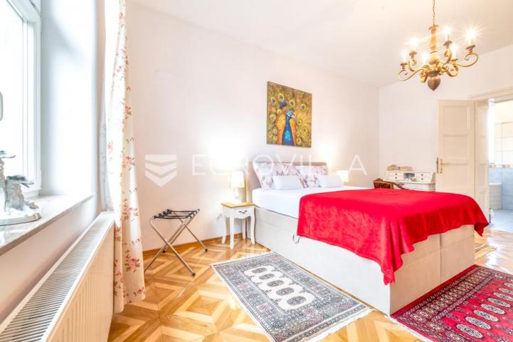 Zagreb, Ilica, građanski četverosobni stan, 103 m² Garaža